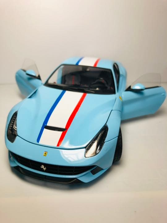 フジミ　フェラーリF12 tdf ver 確認用　1/24 完成品