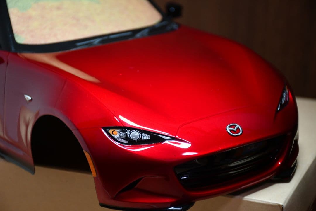 タミヤ　マツダロードスター　塗装済みボディ