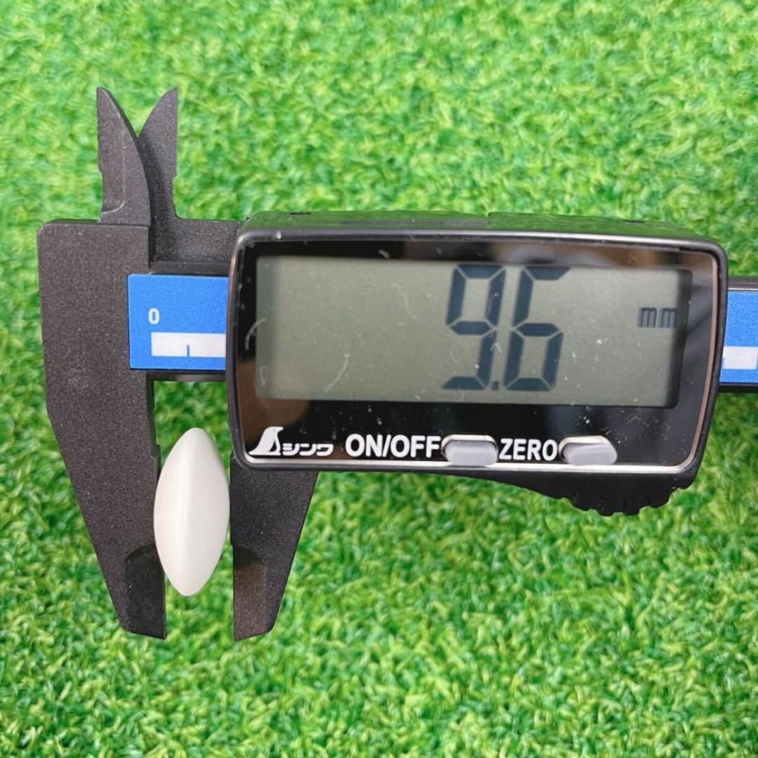 本蛤 雪印　那智黒石 碁石 白石34号9.6mmx21.9mm 碁笥　日向　囲碁