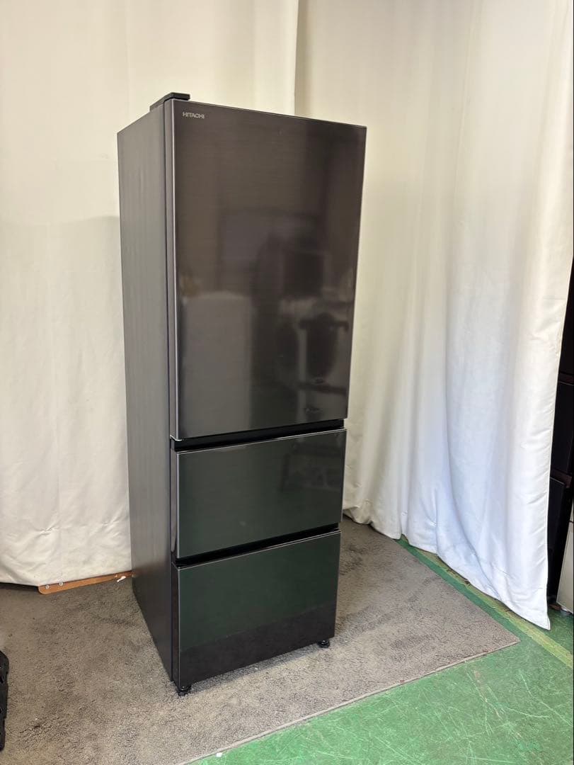 767⭕️冷蔵庫　日立　黒　大型　300-400ℓ　綺麗　安い　設置無料