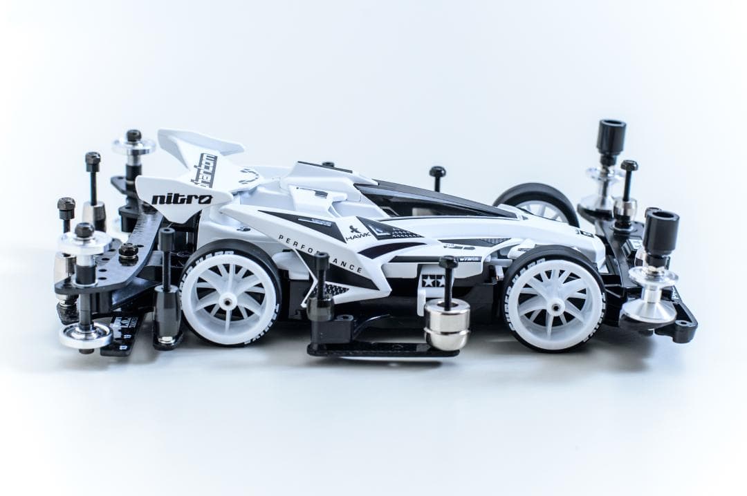 ミニ四駆完成品★アバンテMk.III MAWH 塗装済みフルベアリング未走行