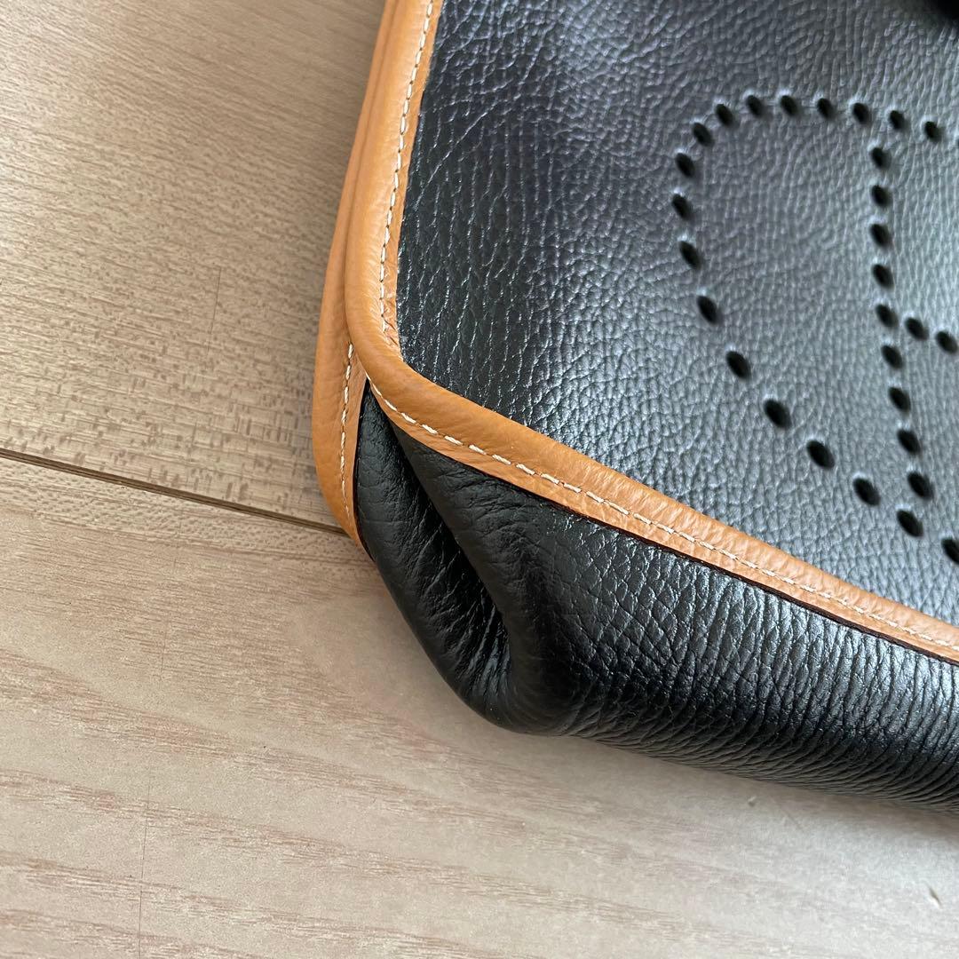 エルメス エヴリンGM 刻印あり 黒×ナチュラル バイカラー ゴールド金具