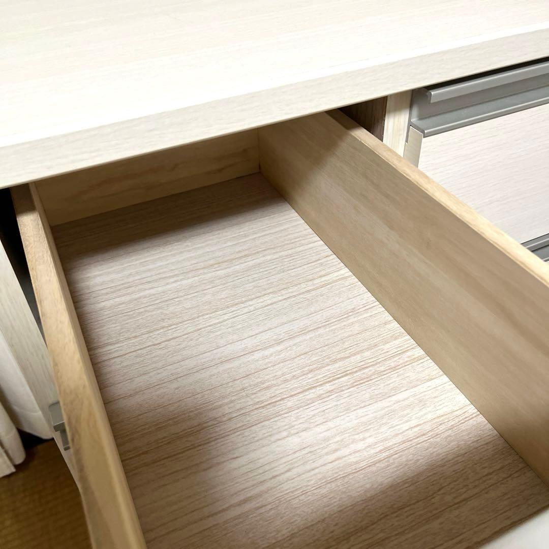 ニトリ　チェスト4段　ホワイト