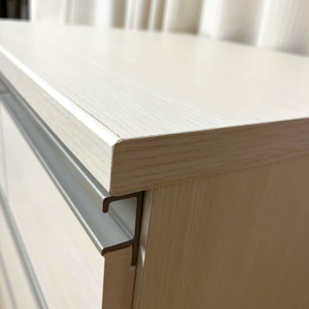 ニトリ　チェスト4段　ホワイト