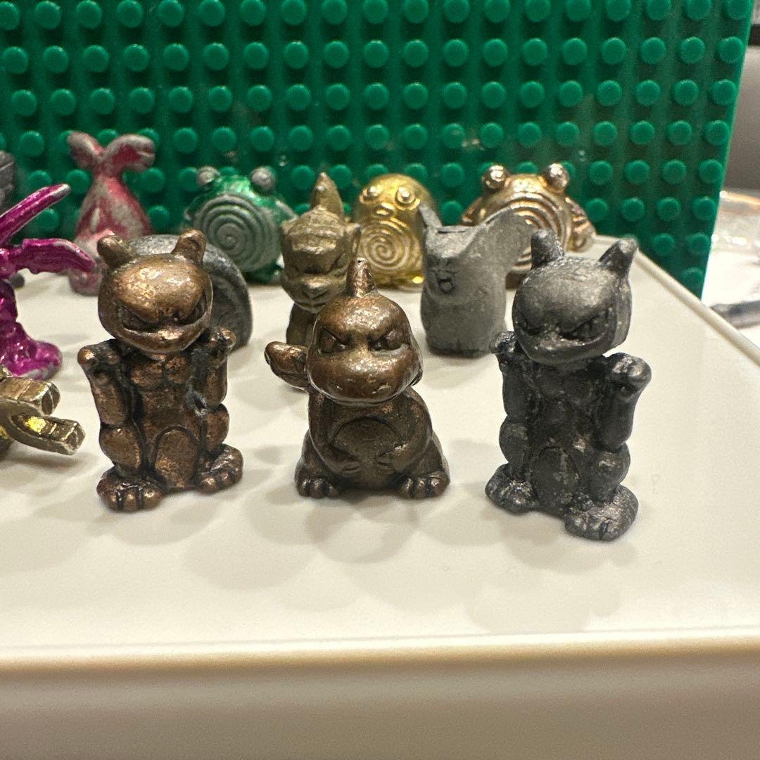 ポケモン　メタルコレクション 金属製フィギュア19個セット
