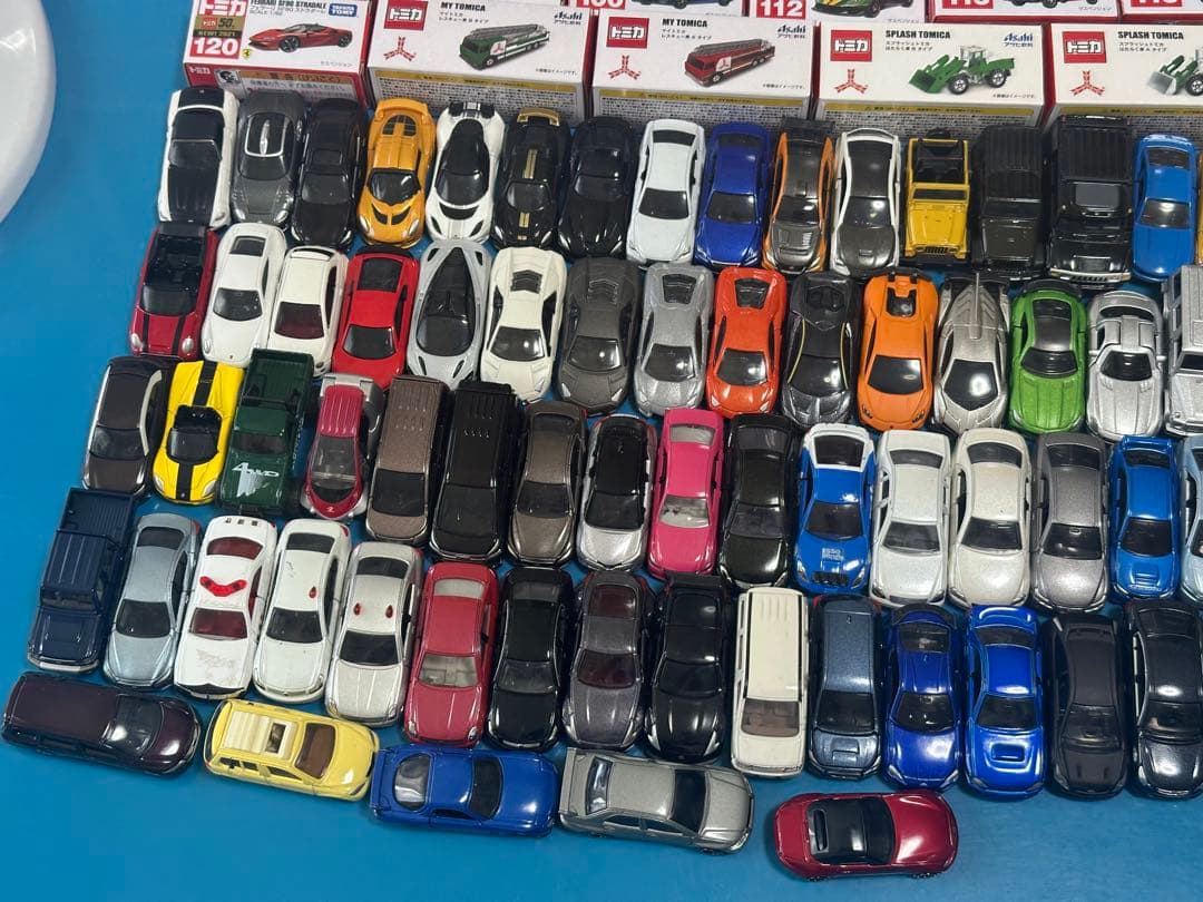 トミカ ミニカー まとめ売り 154台 100台以上