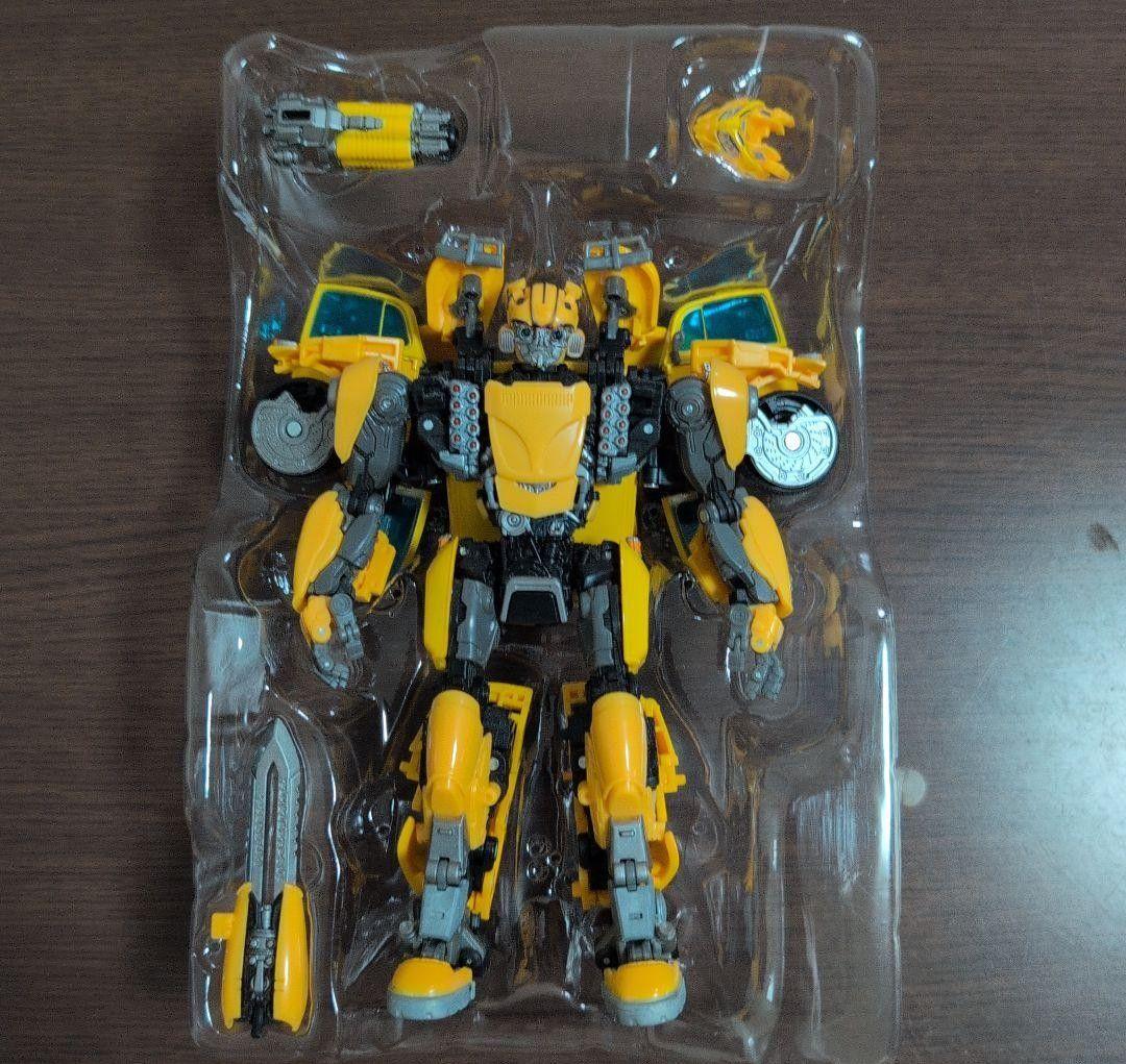 トランスフォーマー　バンブルビー　マスターピース