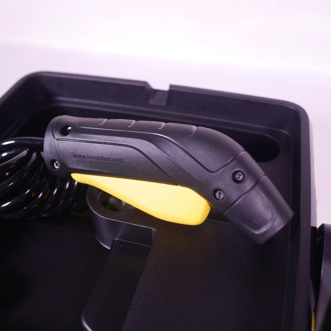 美品 KARCHER マルチクリーナー OC3 高圧洗浄機 本体 オプション付き