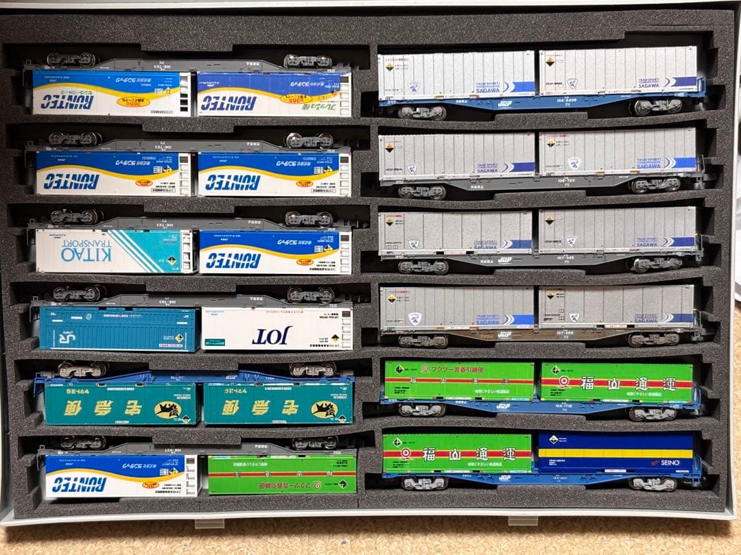 コキ100系12両　31ftコンテナ　東海道貨物