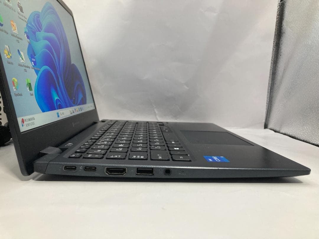 2022年製 Dynabook G83 第11世代i5 16GB SSD1TB