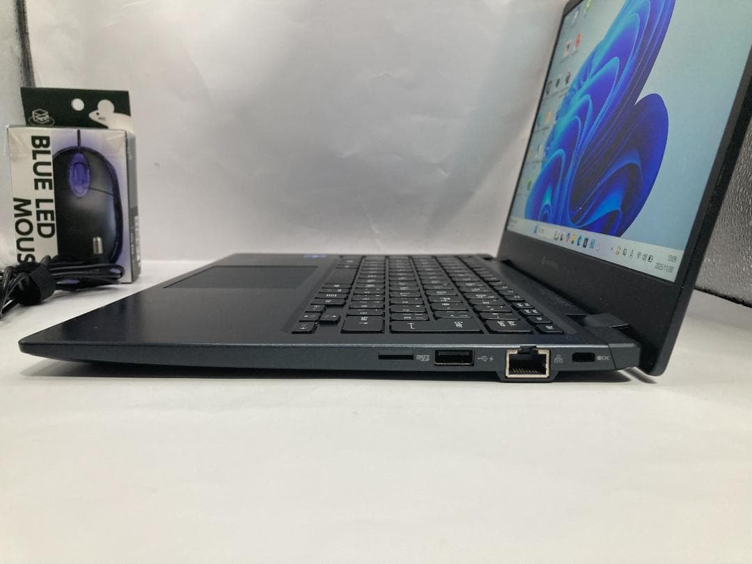 2022年製 Dynabook G83 第11世代i5 16GB SSD1TB