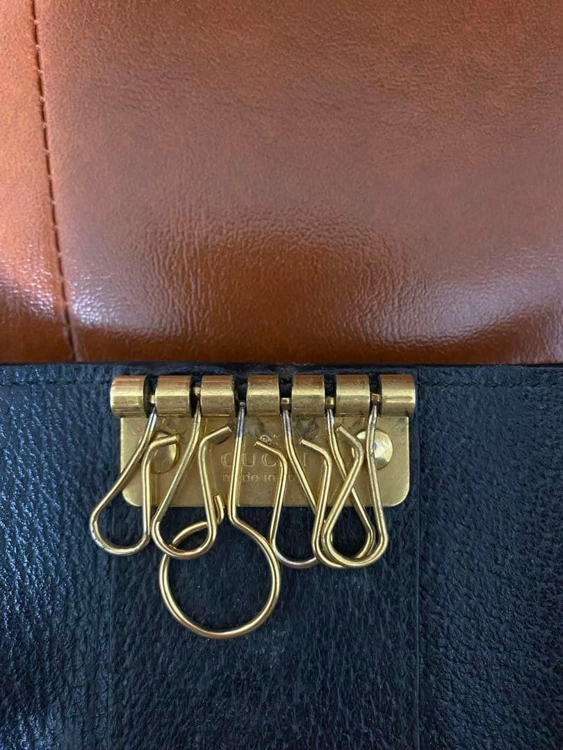 GUCCI グッチ　ビー　スター　蜂　星　アニマリエ　キーケース　ブラック