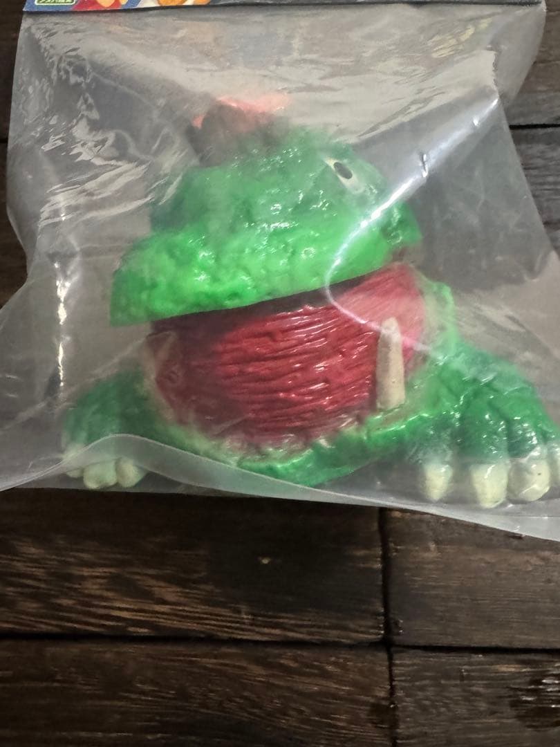 スワッコロン緑色 フィギュア