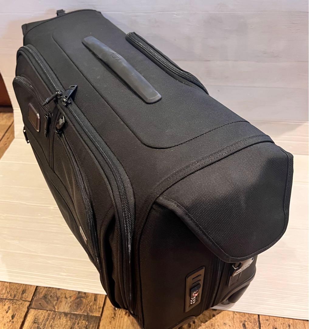 TUMI　トゥミ　キャリーケース　ガーメント　4ウィール　キャリーオン　旅行