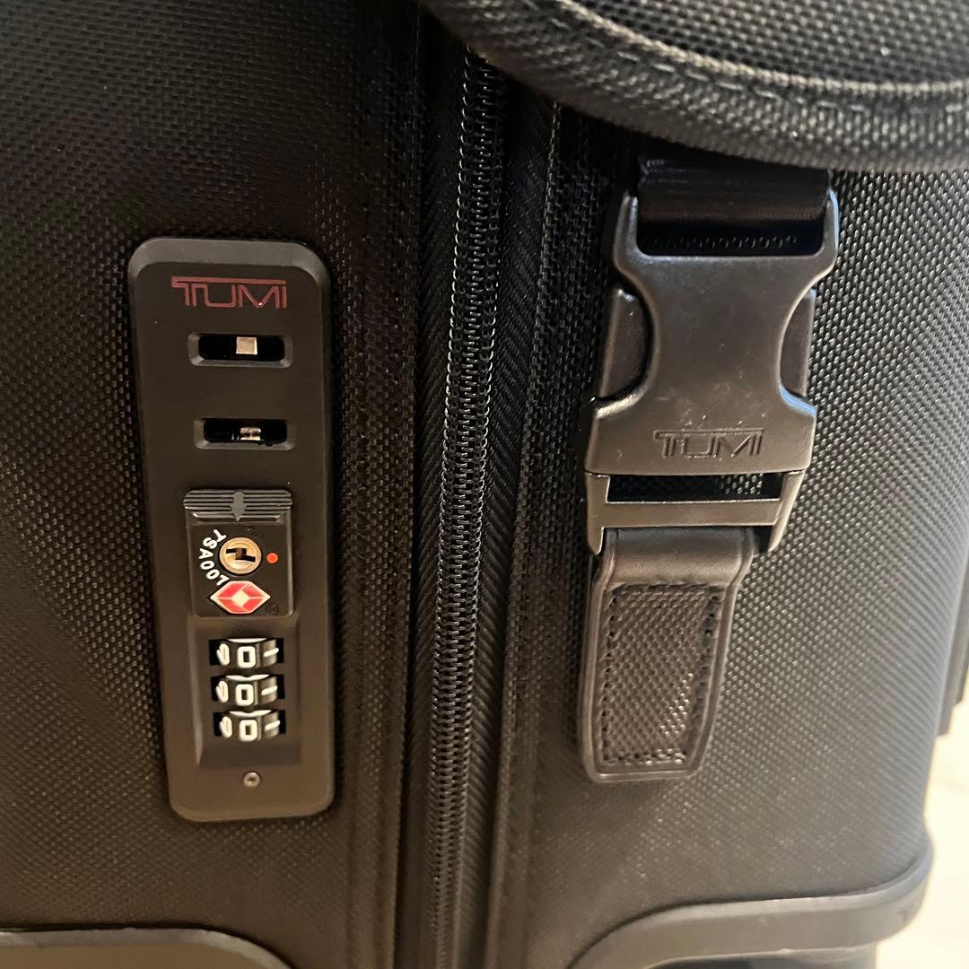 TUMI　トゥミ　キャリーケース　ガーメント　4ウィール　キャリーオン　旅行