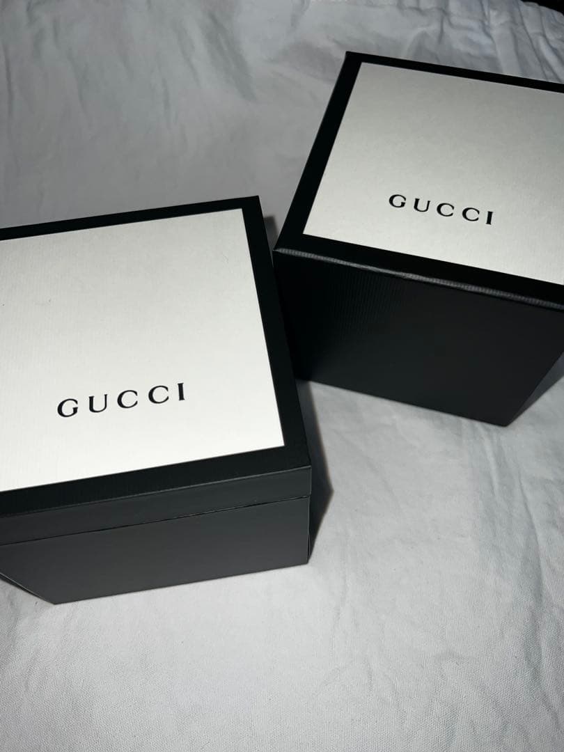 GUCCI 時計 SYNC シンク ホワイト　箱、説明書付き‼️