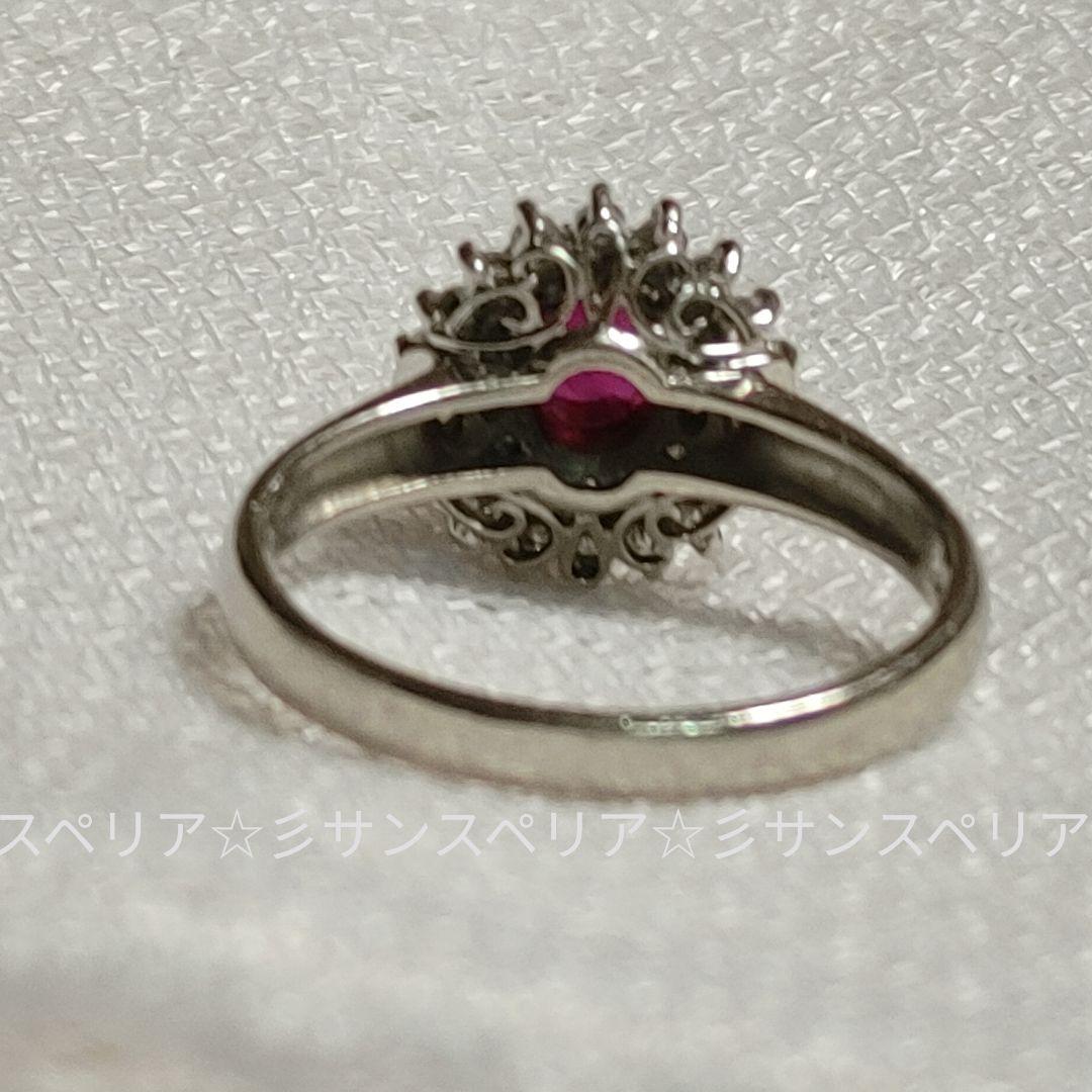 Pt850 ルビー0.65ctとダイヤモンド0.29ctのフラワーリング