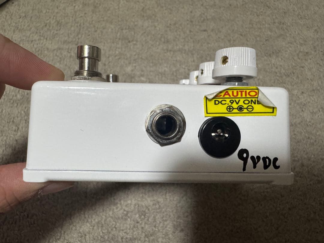 ベース Freedom Custom Guitar Wild Stomp (White)