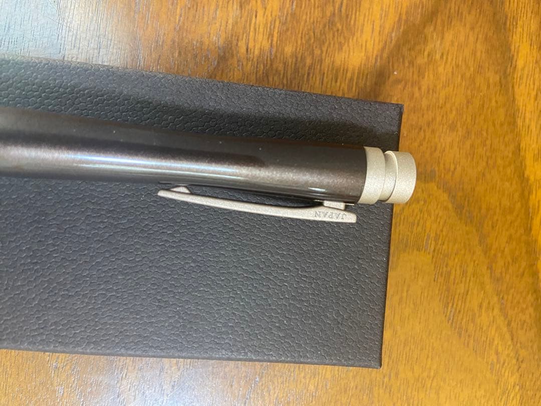 17:30まで限定値下げダークブラウンSEASAR Aeroシャーペン