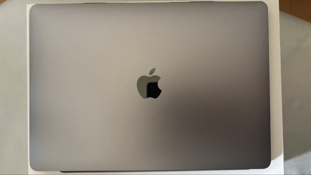 【美品】MacBookPro 13インチ M1 8GB/256GB