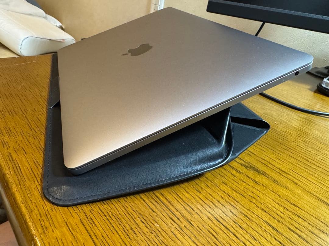 Apple MacBook Pro 13インチ 2020 M1 スペースグレイ