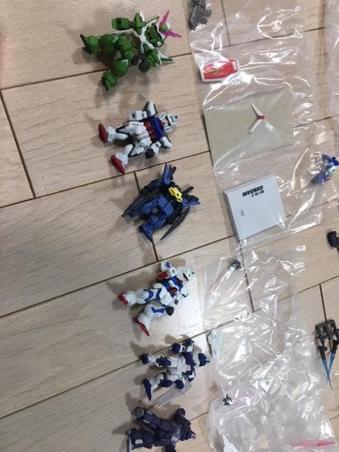 ガンダムコンバージ　未開封19種＋開封済み18種＋ジャンク
