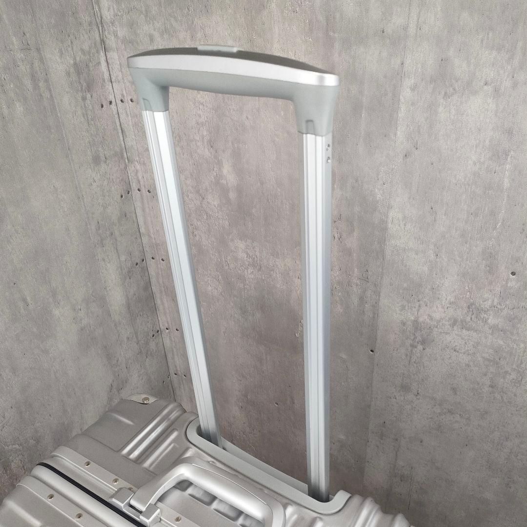 【迅速発送】siffler アルミ調 スーツケース 66L