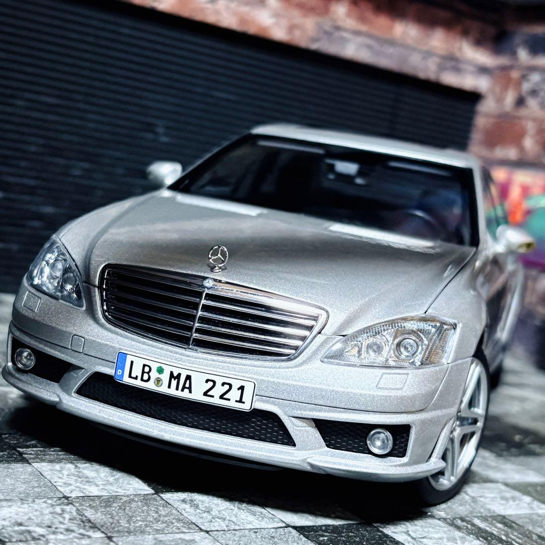 激レア 1/18 AUTOart メルセデス・ベンツ S63 AMG Ｗ221