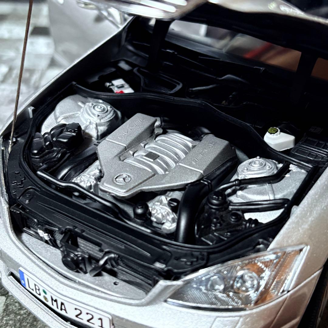 激レア 1/18 AUTOart メルセデス・ベンツ S63 AMG Ｗ221