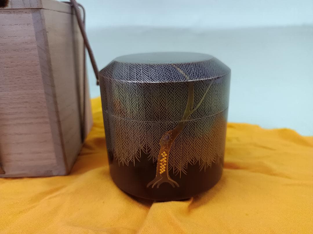 都《RPQPF》金蒔絵　栁蒔絵　宋眞作　棗　共箱　茶道具