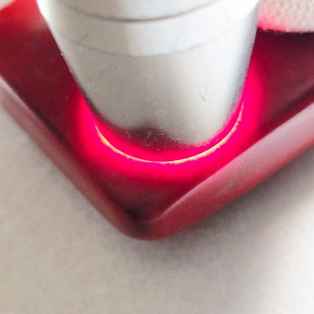 古文房具 鶏血石 鶏血玉 高浮彫 梅花仙桃紋 筆添 石硯 程良制在銘