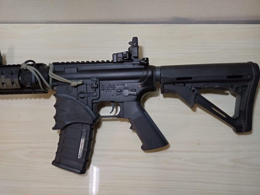 東京マルイ 電動ガン G3MC51カスタムとM4