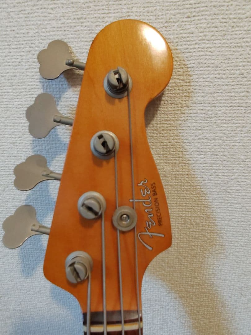 ベース Fender USA American Vintage 62PB