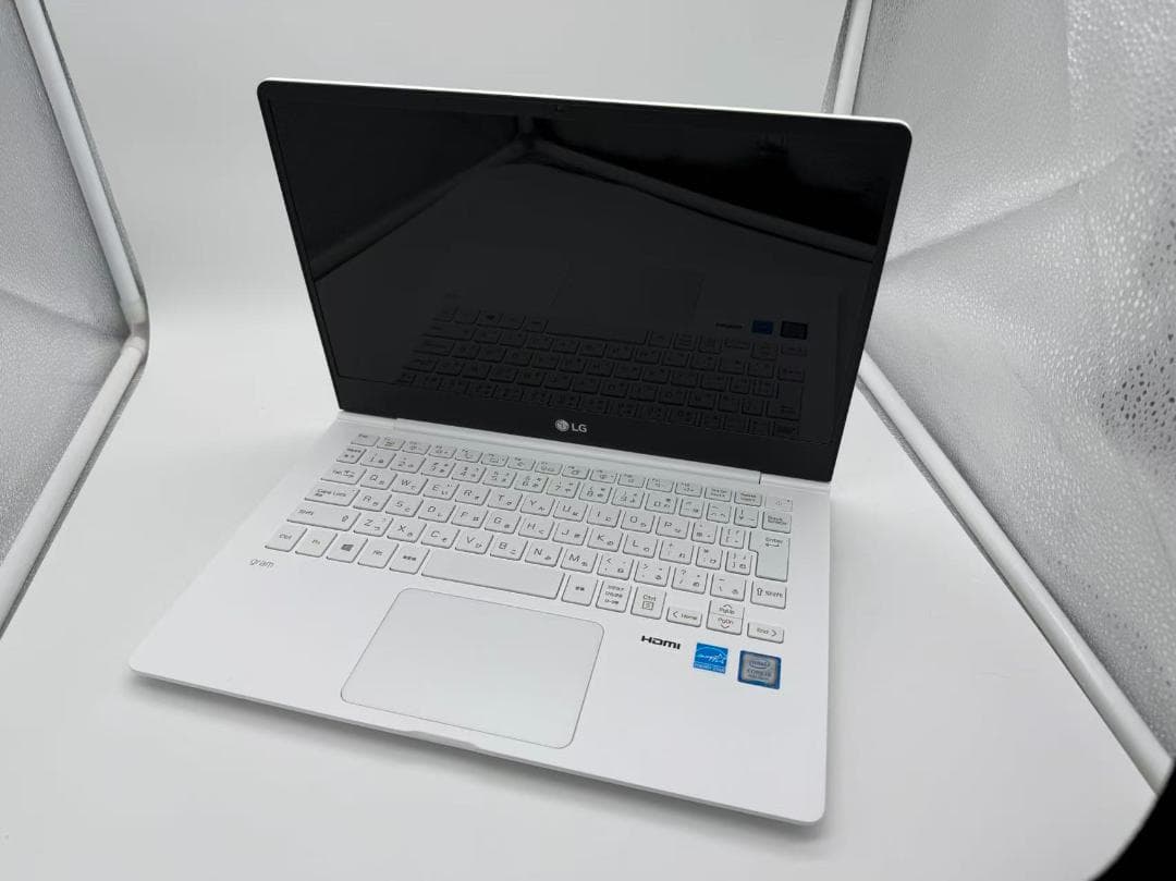 未使用品近い　超軽量　LG gram 13　16GB　Office付き