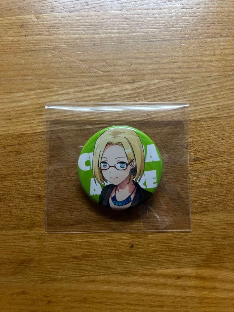 クラウディア窓辺　缶バッジ