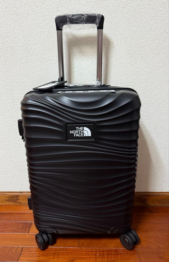THE NORTH FACE キャリーケース　機内持込み可能　20インチ