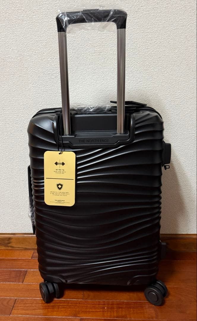 THE NORTH FACE キャリーケース　機内持込み可能　20インチ