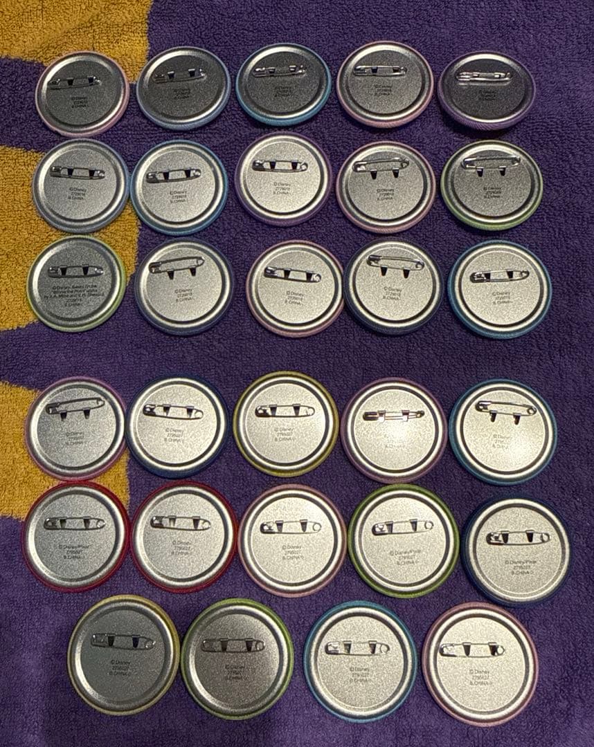 ディズニー　刺繍缶バッジ　第一弾　第二弾　29種セット