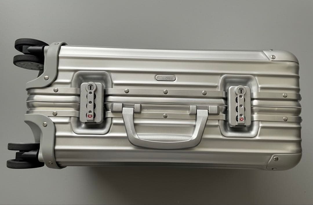 RIMOWAリモワ トパーズ スーツケース 45L アルミニウム