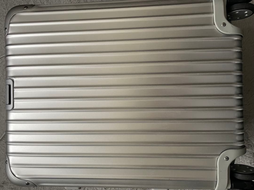 RIMOWAリモワ トパーズ スーツケース 45L アルミニウム