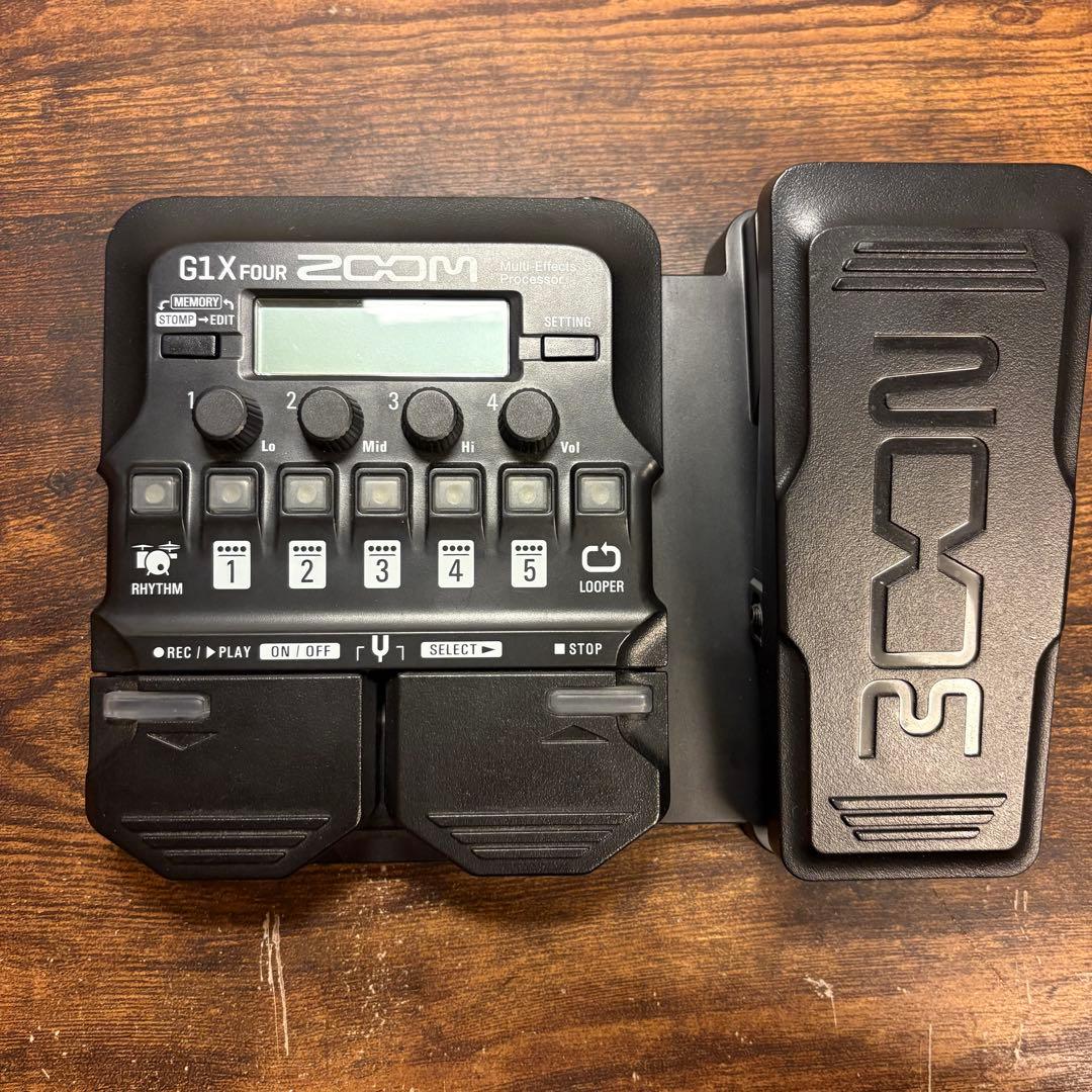 ZOOM G1X FOUR マルチエフェクター 本体のみ
