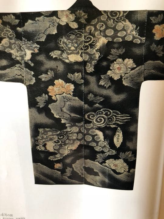 古布リメイク　手描きタペストリー