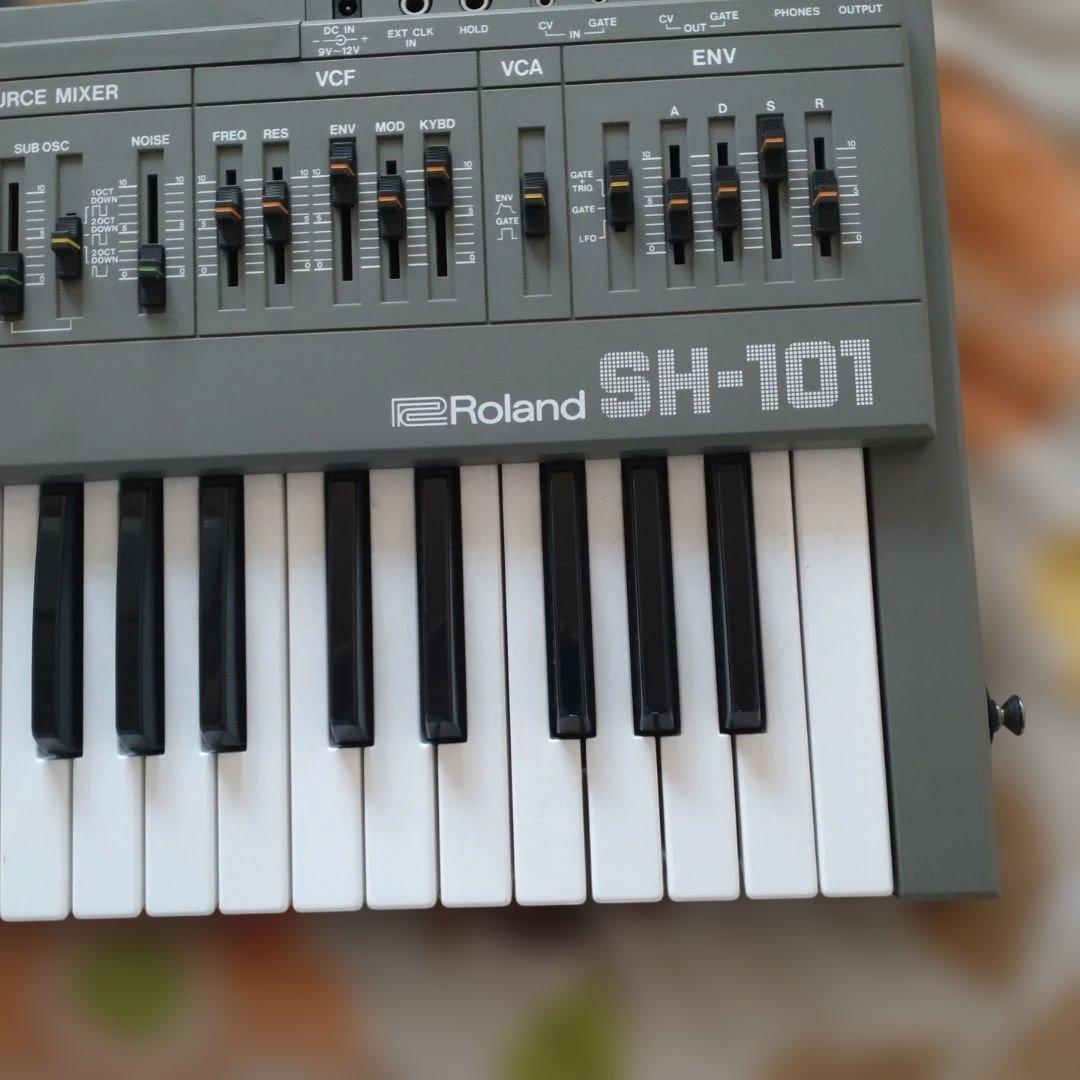 m*x様 Roland SH-101 アナログシンセサイザー 37鍵