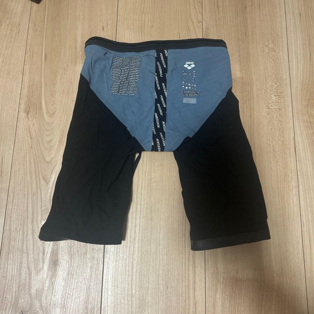 アリーナ　カーボンエア2 arena 高速水着　sssサイズ