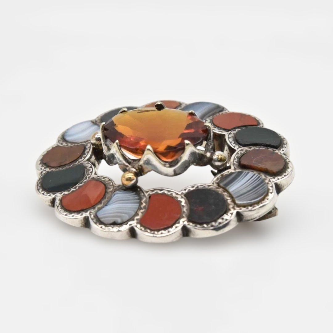 スコティッシュブローチ　楕円形　s0079