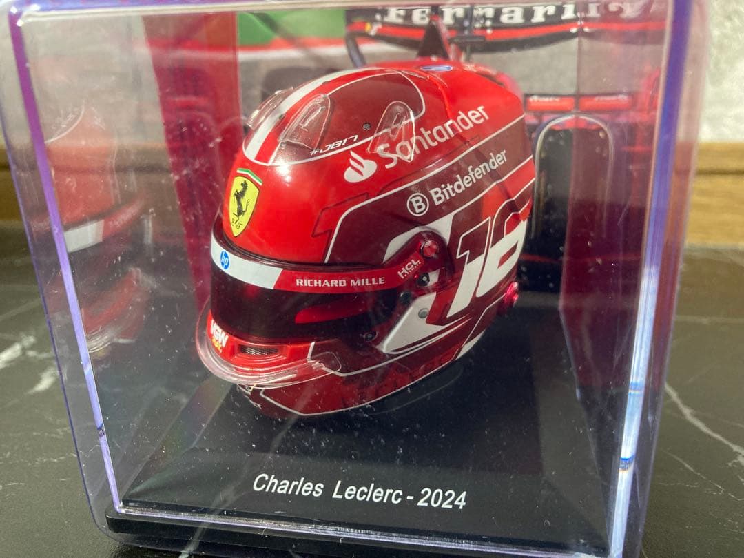 ラス1 日本未発売　ビッグスケールF1コレクション　ルクレール　ヘルメット