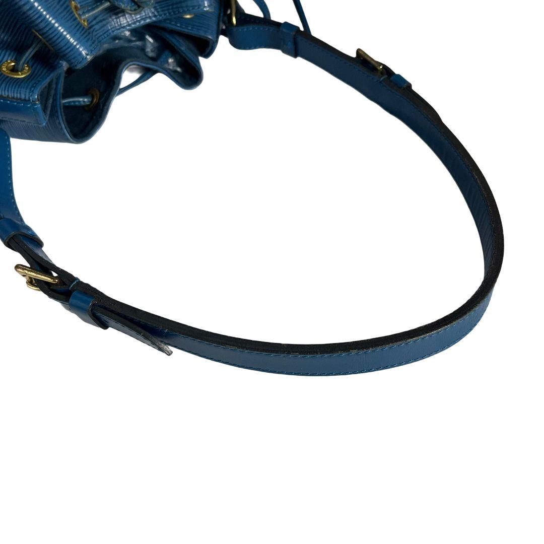 【鑑定済】ルイヴィトン　エピ　プチノエ　ショルダーバッグ　ハンドバッグ　ブルー