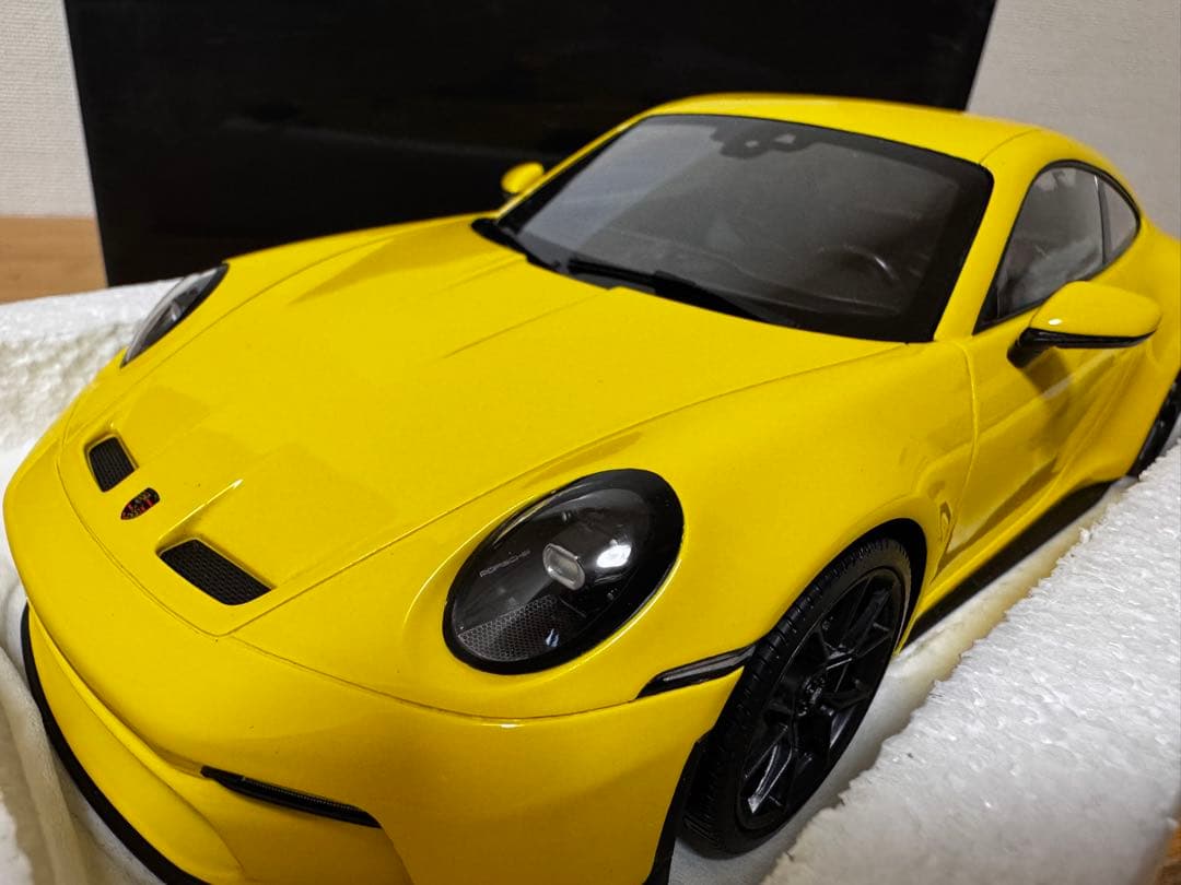 【MINICHAMPS】Porsche911GT3 Touring YELLOW