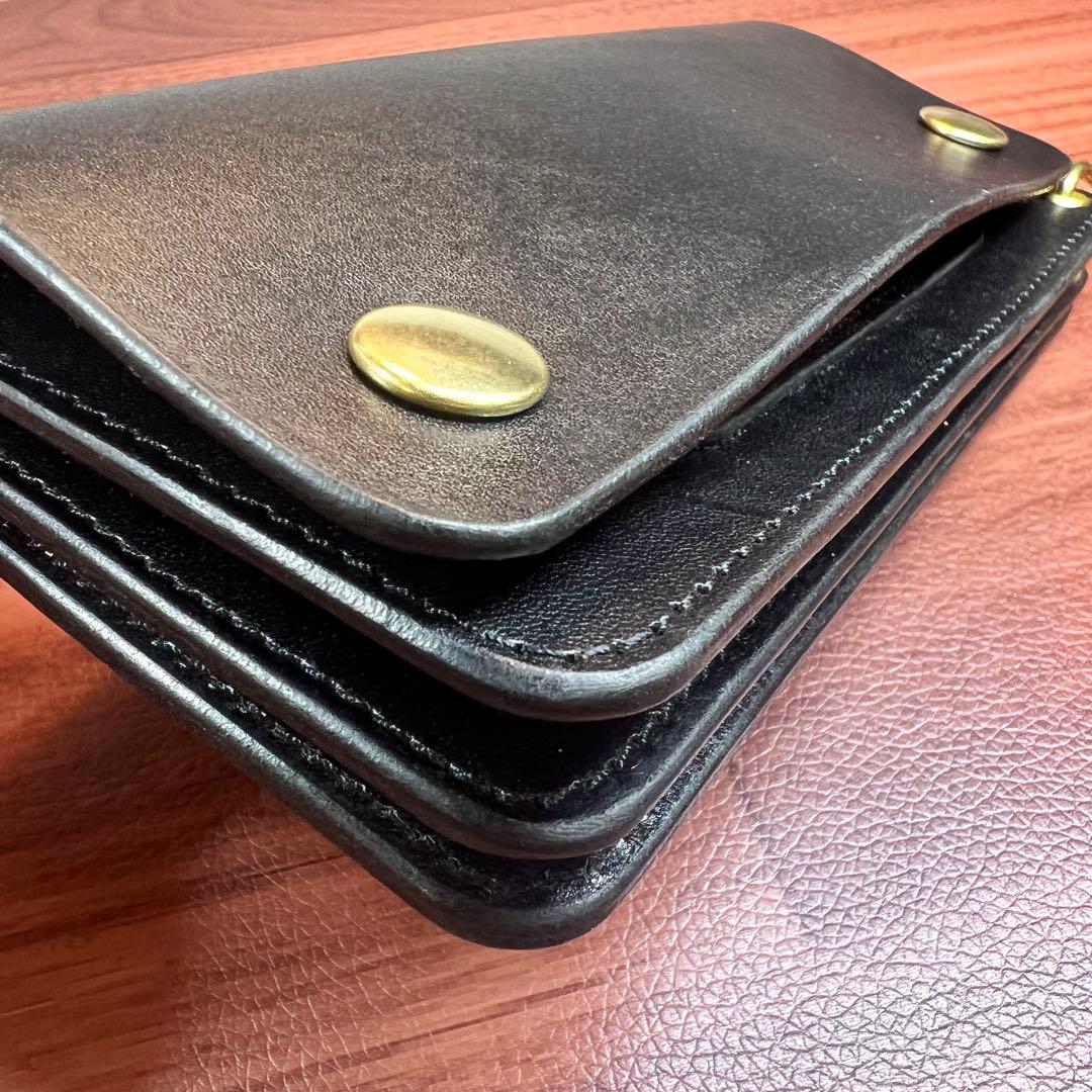 【トラッカーウォレット ロング 3層】 ブラック ゴールド universal