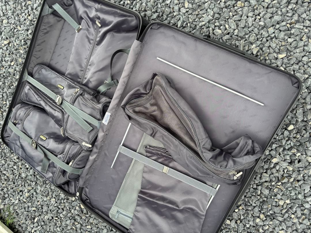 【希少】RIMOWA リモワ キャリーケース 4輪 マットブラック 105L